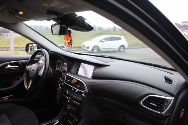 INFINITI Q30 BUSINESS 1.5D 109 CV 7G-DCT  10