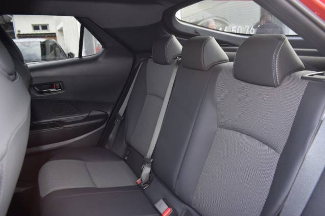 TOYOTA C-HR COLLECTION HYBRIDE 141 CV BVA 4