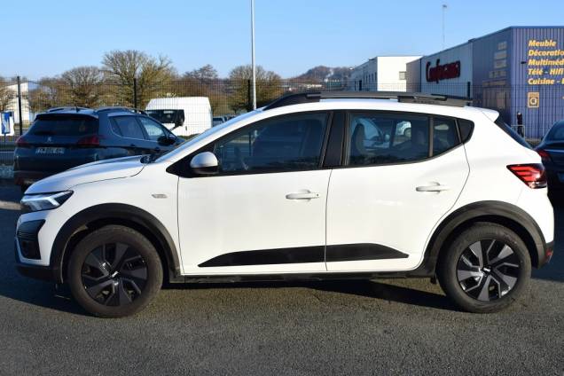 DACIA SANDERO STEPWAY EXPRESSION 1.0 TCE 90 BV6 / 1ERE MAIN 5