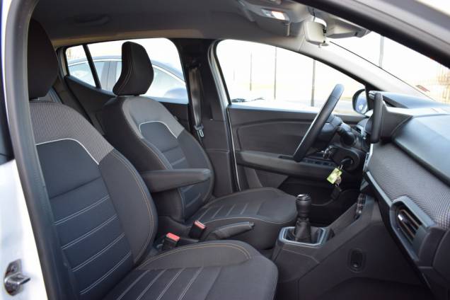 DACIA SANDERO STEPWAY EXPRESSION 1.0 TCE 90 BV6 / 1ERE MAIN 16