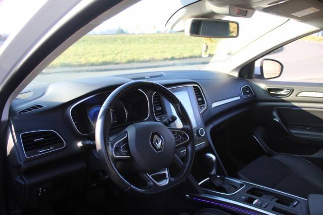 RENAULT MEGANE BOSE 1.5 DCI 110 CV EDC 9 RENAULT MEGANE BOSE 1.5 DCI 110 CV EDC 9