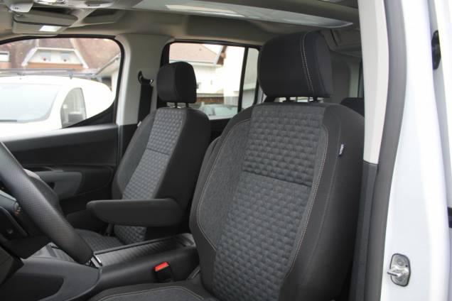 PEUGEOT RIFTER GT 1.5 BLUEHDI 130 CV EAT8 / 1ER MAIN 12