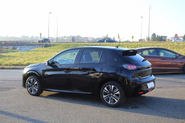 PEUGEOT 208 ALLURE 1.2 100 CV BVM6 6