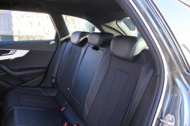 AUDI A4 AVANT 2.0 TDI 190 CV QUATTRO S-TRONIC / ORIGINE FRANCE 12 AUDI A4 AVANT 2.0 TDI 190 CV QUATTRO S-TRONIC / ORIGINE FRANCE 12