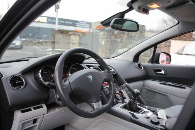 PEUGEOT 3008 FELINE 2.0 HDI 150 CV BVM6 / ORIGINE FRANCE 9 PEUGEOT 3008 FELINE 2.0 HDI 150 CV BVM6 / ORIGINE FRANCE 9