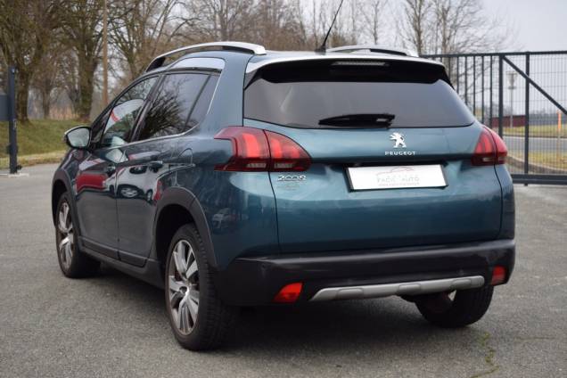 PEUGEOT 2008 CROSSWAY 1.6 HDI 100 CV / TOIT PANORAMIQUE / GRIP CONTROL 4 PEUGEOT 2008 CROSSWAY 1.6 HDI 100 CV / TOIT PANORAMIQUE / GRIP CONTROL 4