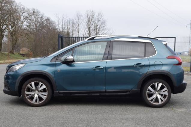 PEUGEOT 2008 CROSSWAY 1.6 HDI 100 CV / TOIT PANORAMIQUE / GRIP CONTROL 8 PEUGEOT 2008 CROSSWAY 1.6 HDI 100 CV / TOIT PANORAMIQUE / GRIP CONTROL 8