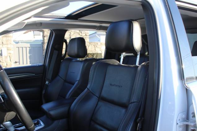 JEEP GRAND CHEROKEE SUMMIT 3.0 CRD V6 250 CV BVA 4X4 / ORIGINE FRANCE 12