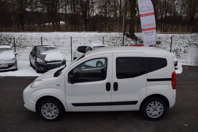FIAT QUBO 5 PLACES 1.4 75 CV / 62500 KMS 8 FIAT QUBO 5 PLACES 1.4 75 CV / 62500 KMS 8