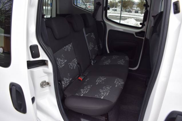 FIAT QUBO 5 PLACES 1.4 75 CV / 62500 KMS 13 FIAT QUBO 5 PLACES 1.4 75 CV / 62500 KMS 13