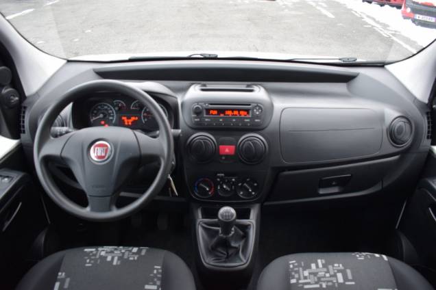 FIAT QUBO 5 PLACES 1.4 75 CV / 62500 KMS 15 FIAT QUBO 5 PLACES 1.4 75 CV / 62500 KMS 15