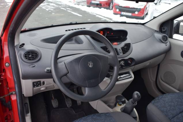 RENAULT TWINGO 1.2 60 CV / 1ère MAIN  14