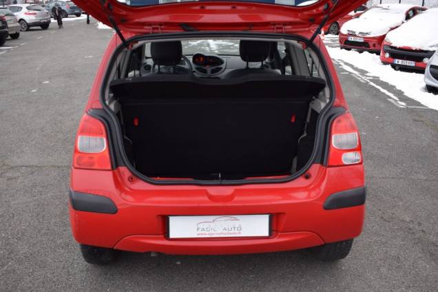 RENAULT TWINGO 1.2 60 CV / 1ère MAIN  17