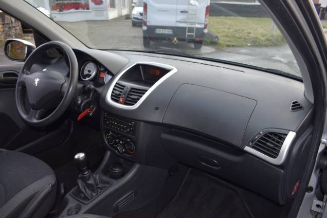 PEUGEOT 206 + 1.4 75 CV BVM  12