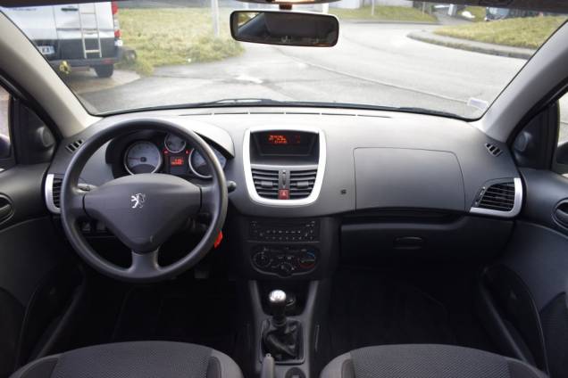 PEUGEOT 206 + 1.4 75 CV BVM  11