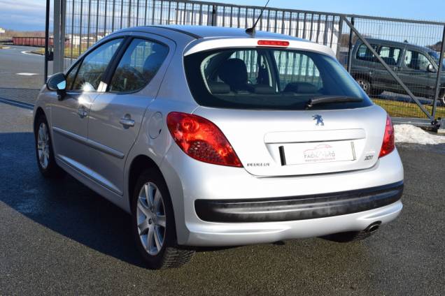 PEUGEOT 207 1.6 120 CV / BOITE AUTOMATIQUE / 5 PORTES / 1ère MAIN / 38900 KMS 3
