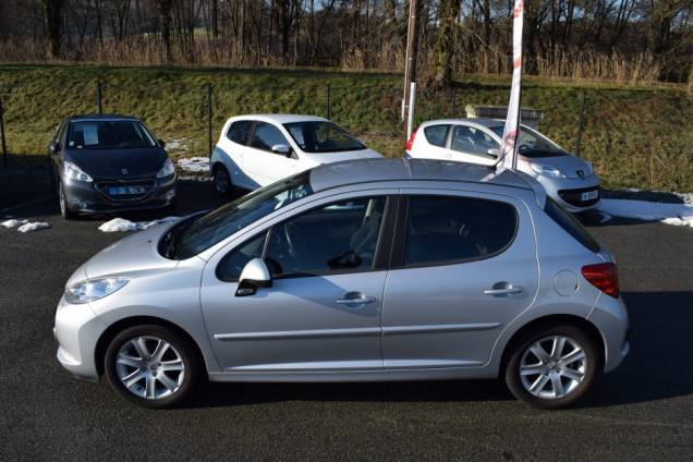 PEUGEOT 207 1.6 120 CV / BOITE AUTOMATIQUE / 5 PORTES / 1ère MAIN / 38900 KMS 8