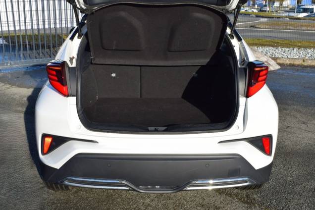 TOYOTA C-HR COLLECTION 184 CV HYBRIDE / 78900 KMS 18