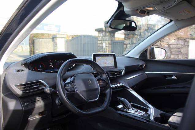 PEUGEOT 3008 ACTIVE 1.2 130 CV EAT8 / ORIGINE FRANCE 8 PEUGEOT 3008 ACTIVE 1.2 130 CV EAT8 / ORIGINE FRANCE 8