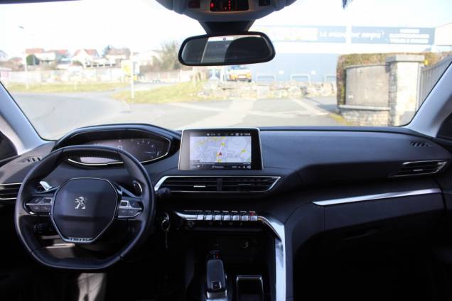 PEUGEOT 3008 ACTIVE 1.2 130 CV EAT8 / ORIGINE FRANCE 9 PEUGEOT 3008 ACTIVE 1.2 130 CV EAT8 / ORIGINE FRANCE 9