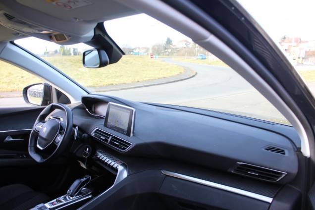 PEUGEOT 3008 ACTIVE 1.2 130 CV EAT8 / ORIGINE FRANCE 10 PEUGEOT 3008 ACTIVE 1.2 130 CV EAT8 / ORIGINE FRANCE 10