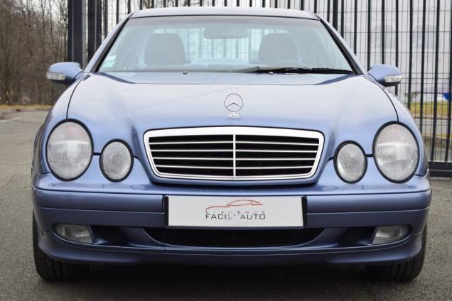 MERCEDES BENZ CLK 320 AVANTGARDE 3.2 i V6 218 CV BVA 7