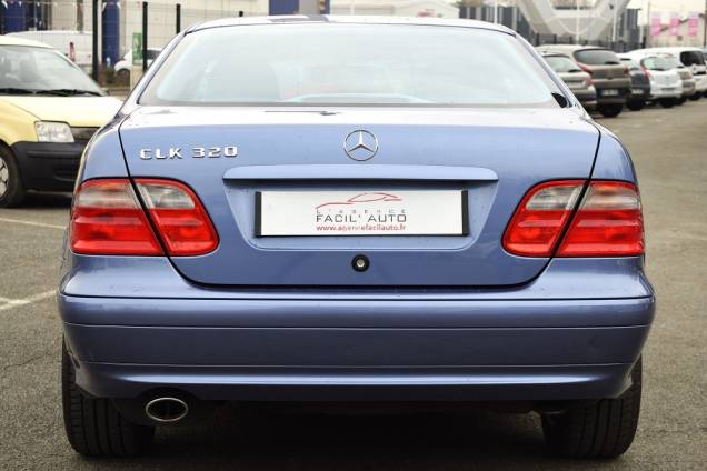 MERCEDES BENZ CLK 320 AVANTGARDE 3.2 i V6 218 CV BVA 8