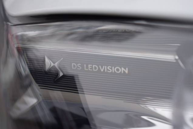 DS DS3 CROSSBACK SO CHIC HDI 100 CV BVM6 / 90 000 KMS 21