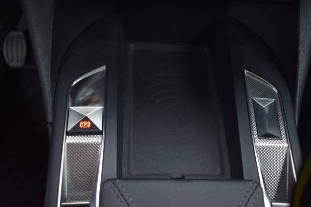 DS DS3 CROSSBACK SO CHIC HDI 100 CV BVM6 / 90 000 KMS 29