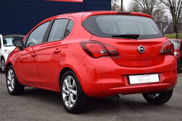 OPEL CORSA DESIGN 120 ANS 1.4 90 CV 5 PORTES 4