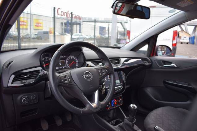 OPEL CORSA DESIGN 120 ANS 1.4 90 CV 5 PORTES 13