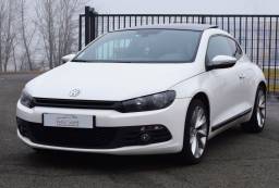 VOLKSWAGEN SCIROCCO CARAT 2.0 TSI 200 CV DSG 6 / ORIGINE FRANCE / TOIT OUVRANT / SIEGES CHAUFFANTS