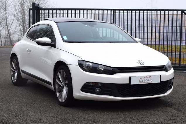 VOLKSWAGEN SCIROCCO CARAT 2.0 TSI 200 CV DSG 6 / ORIGINE FRANCE / TOIT OUVRANT / SIEGES CHAUFFANTS 2