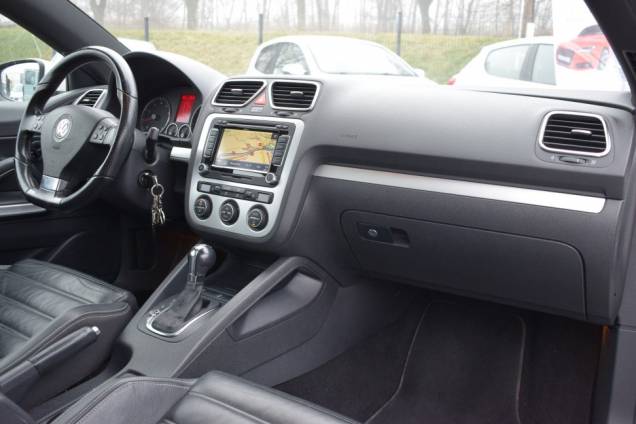 VOLKSWAGEN SCIROCCO CARAT 2.0 TSI 200 CV DSG 6 / ORIGINE FRANCE / TOIT OUVRANT / SIEGES CHAUFFANTS 18