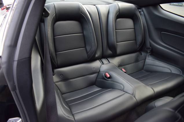 FORD MUSTANG 2.3 ECO BOOST 314 CV BVM 6 / 32 000 KMS / SHAKER SOUND / SUIVI COMPLET 16