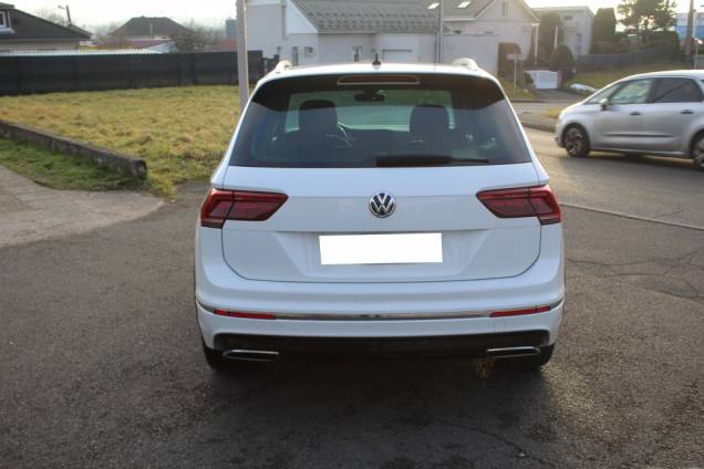 VOLKSWAGEN TIGUAN R-LINE 2.0 TDI 240 CV DSG7 4MOTION  7