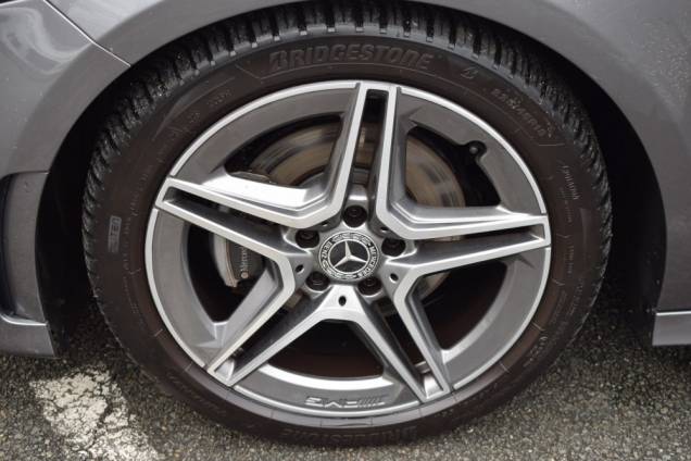 MERCEDES-BENZ CLASSE A AMG LINE 180 D 116 CV 7G-DCT / BURMESTER / ORIGINE FRANCE / TOIT OUVRANT PANORAMIQUE 11