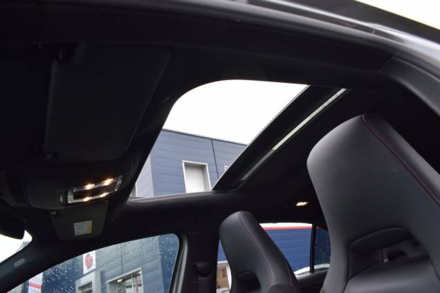 MERCEDES-BENZ CLASSE A AMG LINE 180 D 116 CV 7G-DCT / BURMESTER / ORIGINE FRANCE / TOIT OUVRANT PANORAMIQUE 20