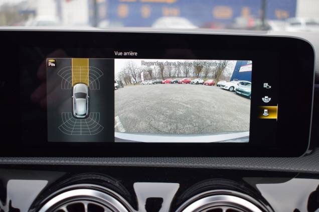 MERCEDES-BENZ CLASSE A AMG LINE 180 D 116 CV 7G-DCT / BURMESTER / ORIGINE FRANCE / TOIT OUVRANT PANORAMIQUE 28