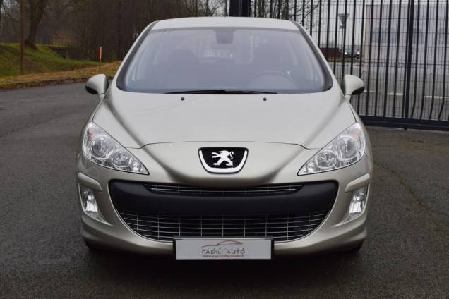 PEUGEOT 308 2.0 HDI 136 CV / 5 PORTES / 47900 KMS 5 PEUGEOT 308 2.0 HDI 136 CV / 5 PORTES / 47900 KMS 5