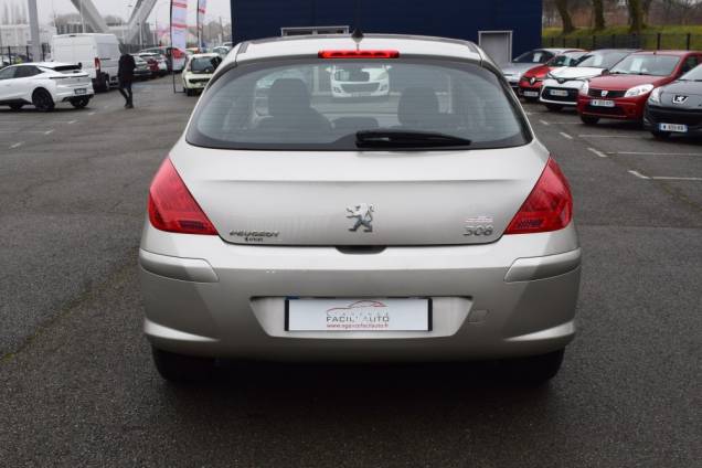 PEUGEOT 308 2.0 HDI 136 CV / 5 PORTES / 47900 KMS 6 PEUGEOT 308 2.0 HDI 136 CV / 5 PORTES / 47900 KMS 6
