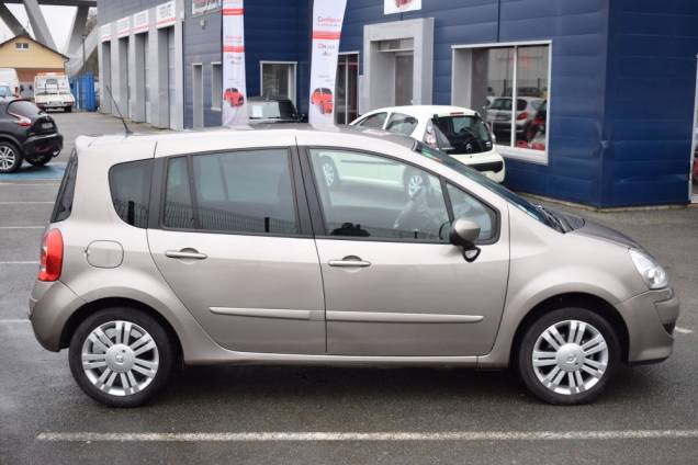 RENAULT GRAND MODUS 1.5 DCI 90 CV / 1ERE MAIN 3