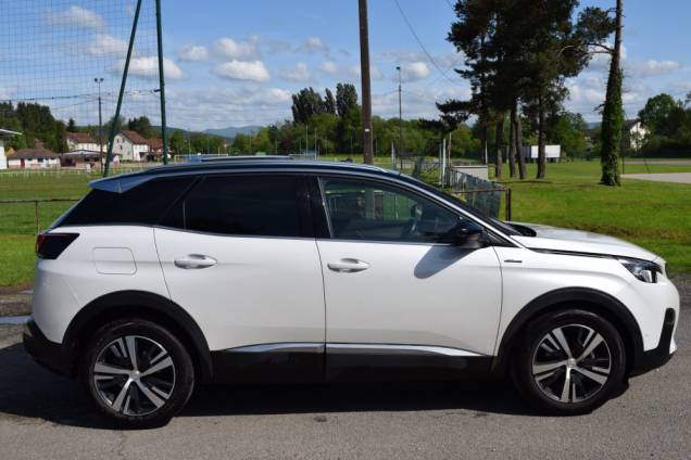 PEUGEOT 3008 GT LINE 1.6 165 CV EAT6 4 PEUGEOT 3008 GT LINE 1.6 165 CV EAT6 4