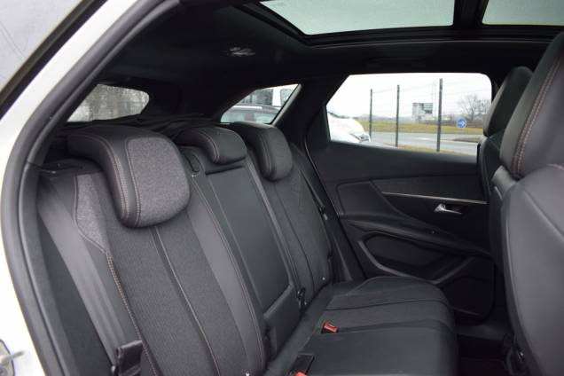 PEUGEOT 3008 GT LINE 1.6 165 CV EAT6 13 PEUGEOT 3008 GT LINE 1.6 165 CV EAT6 13