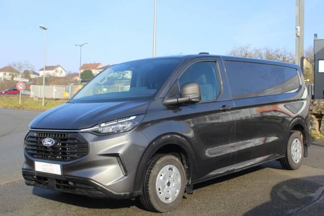 FORD TRANSIT CUSTOM TREND L2H1 2.0 170 CV BVA8 / 1ER MAIN 1 FORD TRANSIT CUSTOM TREND L2H1 2.0 170 CV BVA8 / 1ER MAIN 1