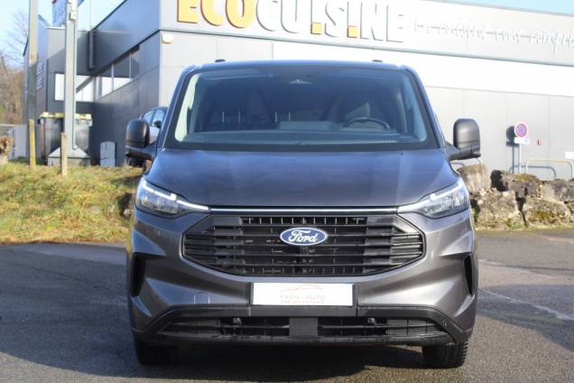 FORD TRANSIT CUSTOM TREND L2H1 2.0 170 CV BVA8 / 1ER MAIN 2 FORD TRANSIT CUSTOM TREND L2H1 2.0 170 CV BVA8 / 1ER MAIN 2