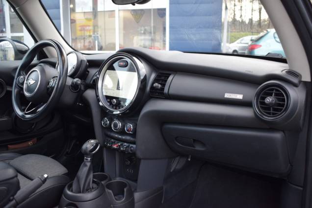 MINI COOPER SHOREDITCH 102 CV BVA 6 / TOIT OUVRANT PANORAMIQUE / ORIGINE FRANCE 17 MINI COOPER SHOREDITCH 102 CV BVA 6 / TOIT OUVRANT PANORAMIQUE / ORIGINE FRANCE 17