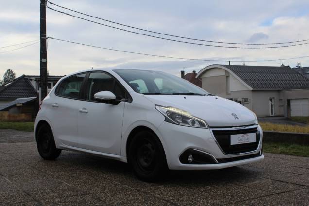 PEUGEOT 208 ACTIVE 1.6 BLUEHDI 100 CV BVM5 / ORIGINE FRANCE 3