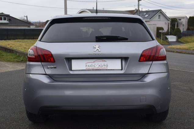 PEUGEOT 308 ALLURE 130 CV EAT8 4