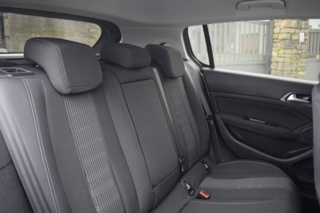 PEUGEOT 308 ALLURE 130 CV EAT8 15